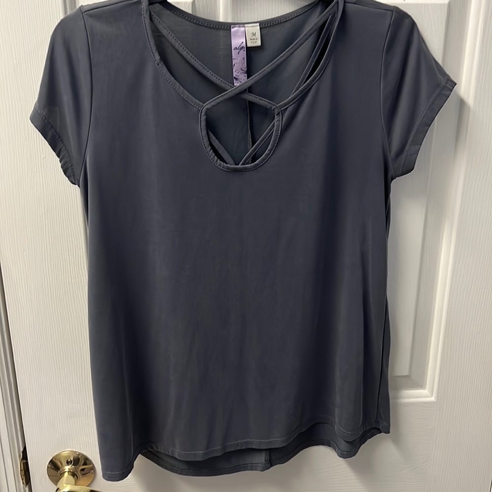 grey shirt